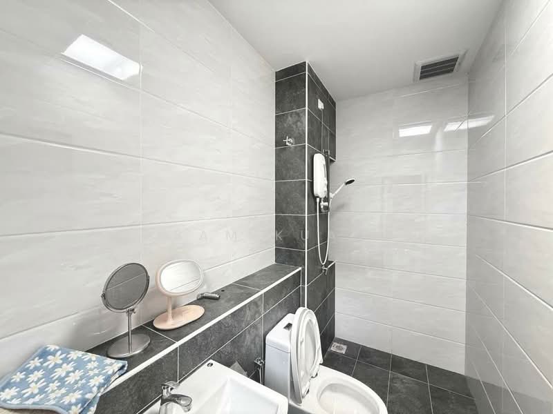 2-storey Terraced House for Sale in Johor Bahru (Johor) - Sam Kuan - Bathroom - PropertyGuru.com.my