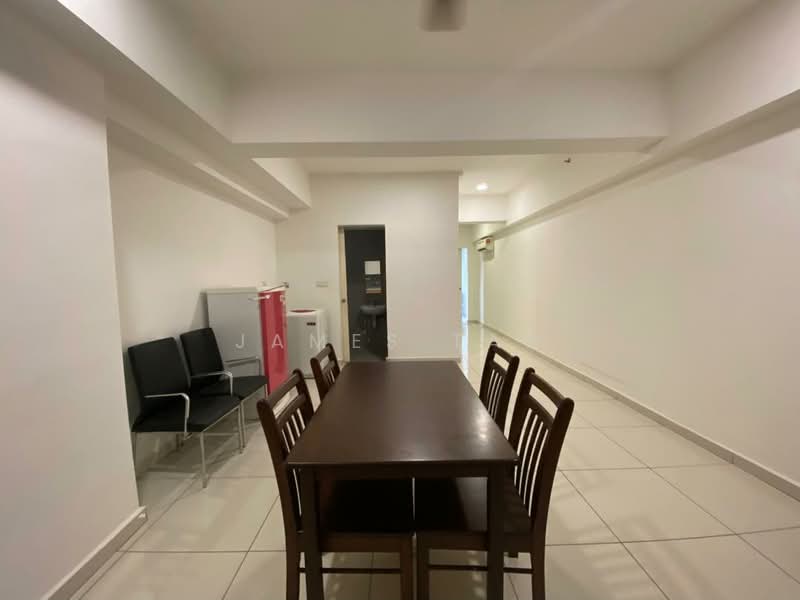 Service Residence for Rent at Avenue D'Vogue - James Tan - Dining Room - PropertyGuru.com.my
