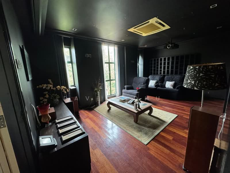 Untuk Dijual - Villa Aman