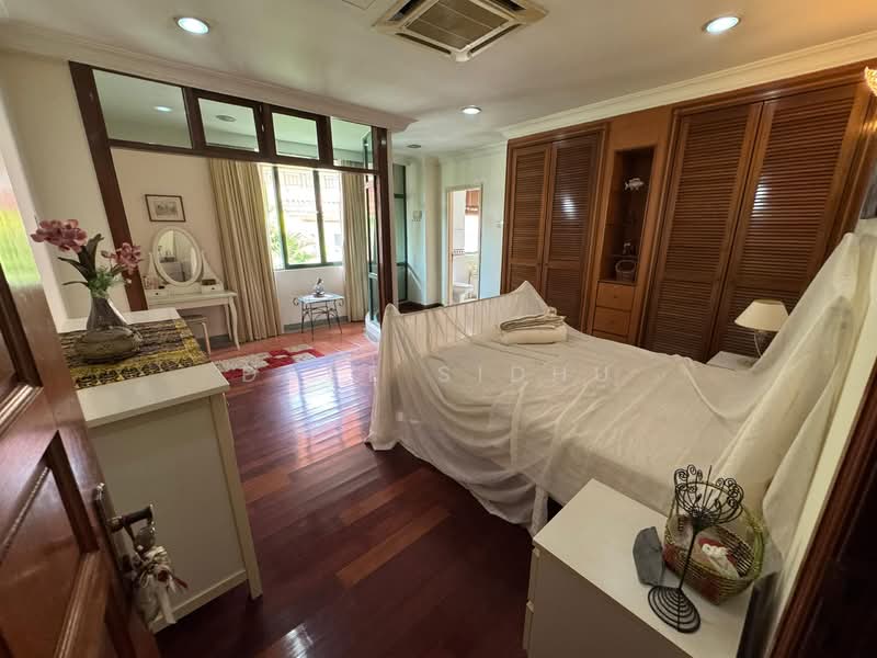 Untuk Dijual - Villa Aman