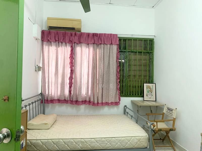 1-storey Terraced House for Rent in Taman Pelangi (Johor Bahru) - Li Wei - PropertyGuru.com.my