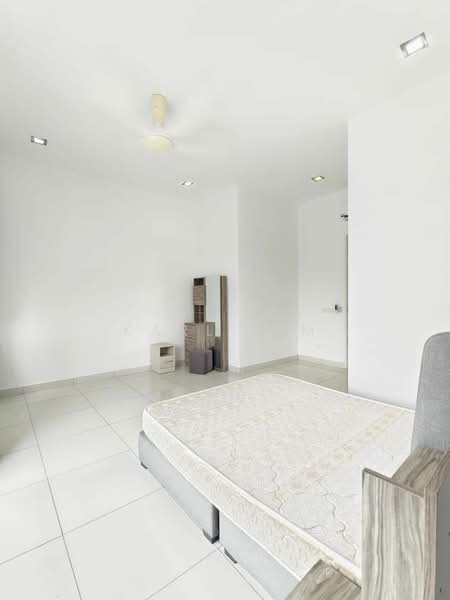 Rumah Teres 2 Tingkat untuk Dijual di Eco Summer (Johor Bahru) - Karl Lim - Bedroom - PropertyGuru.com.my