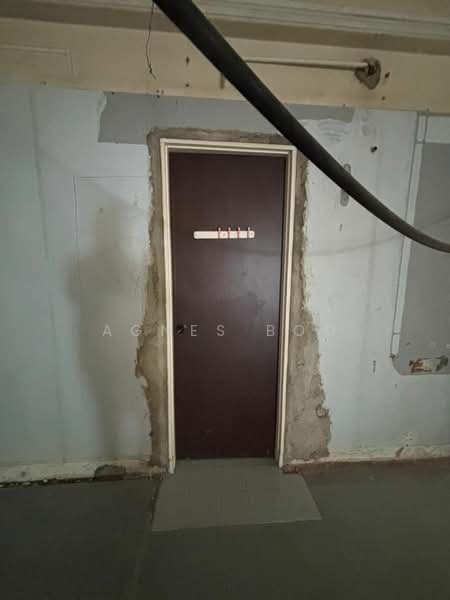 Shop / Office for Rent in Taman Pelangi (Johor Bahru) - Agnes Boo - Interior - PropertyGuru.com.my