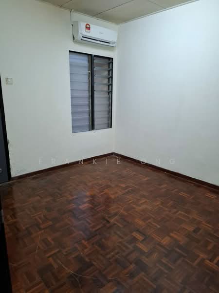 2-storey Terraced House for Rent in Bandar Putra Permai (Seri Kembangan) - Frankie Ong - Interior - PropertyGuru.com.my