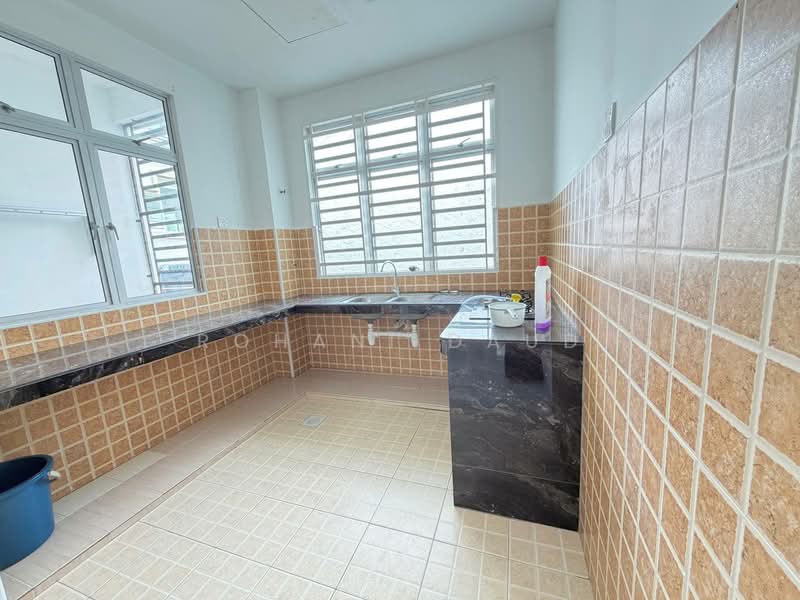 Apartment for Sale at Bukit Citra Residensi - Rohani Daud - Kitchen - PropertyGuru.com.my