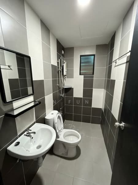 Servis Apartment untuk Disewa di Residensi Mutiara Kajang 2 - Ken Fung - Bathroom - PropertyGuru.com.my
