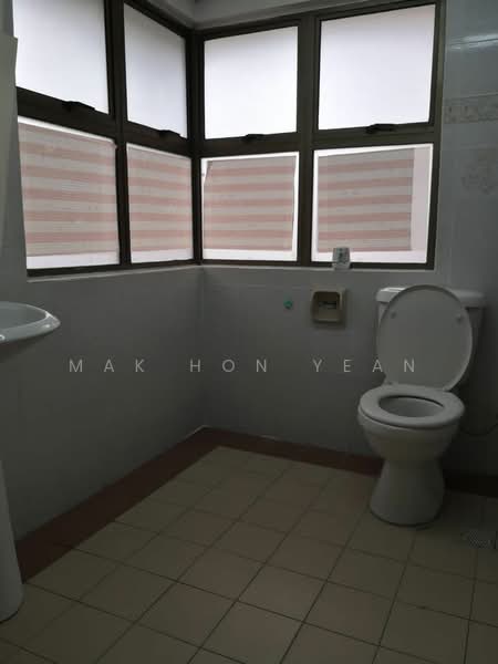 Kondominium untuk Disewa di Palmville Resort Condominium - Mak Hon Yean - Bathroom - PropertyGuru.com.my