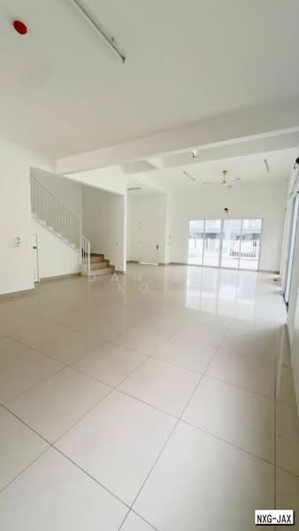 Semi-Detached House for Sale in Setia Damai (Setia Alam) - Daniel Kok - Living Room - PropertyGuru.com.my