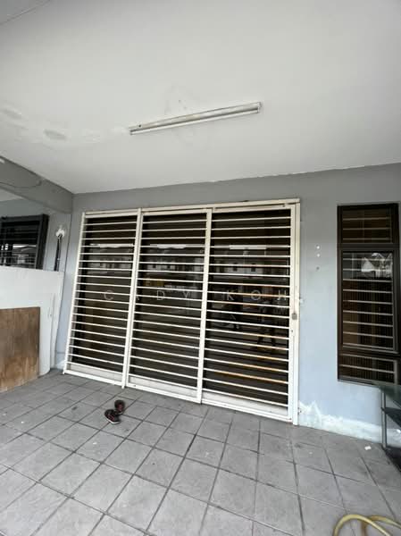 Rumah Teres 2 Tingkat untuk Dijual di Lakeside Residences (Puchong) - Cady Koh - Exterior - PropertyGuru.com.my