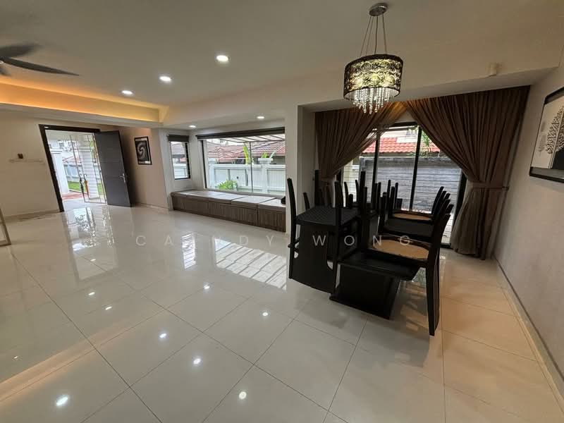 Semi-Detached House for Sale in Seksyen 4 (Kota Damansara) - Caindy Wong - Living Room - PropertyGuru.com.my