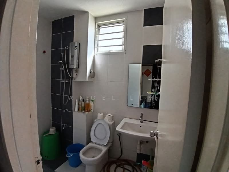 2-storey Terraced House for Sale in Taman Nusa Idaman (Iskandar Puteri (Nusajaya)) - Angel Lim - Bathroom - PropertyGuru.com.my