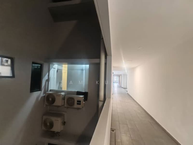 Servis Apartment untuk Dijual di Veranda Residence - Sam Kuan - Corridor - PropertyGuru.com.my