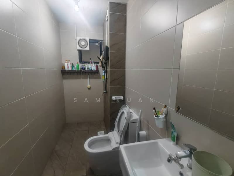 Servis Apartment untuk Dijual di Veranda Residence - Sam Kuan - Bathroom - PropertyGuru.com.my
