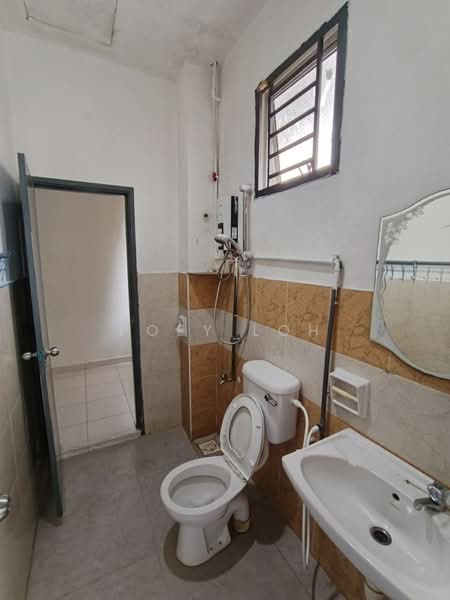 2-storey Terraced House for Rent in Bukit Indah (Iskandar Puteri (Nusajaya)) - Poey Loh - Bathroom - PropertyGuru.com.my