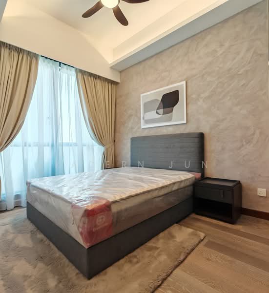 Servis Apartment untuk Disewa di Core Residence @ TRX - Kadern Jun - Bedroom - PropertyGuru.com.my