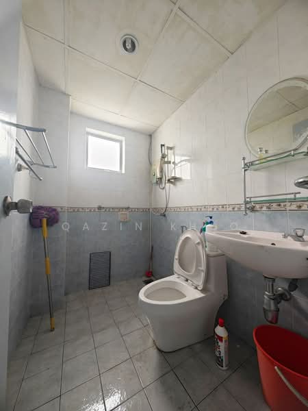 Condominium for Sale at Damaipuri - Qazin Khoo - Bathroom - PropertyGuru.com.my