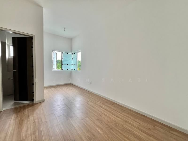 Rumah Teres 2 Tingkat untuk Dijual di Semenyih (Selangor) - Najibah Sahari - PropertyGuru.com.my