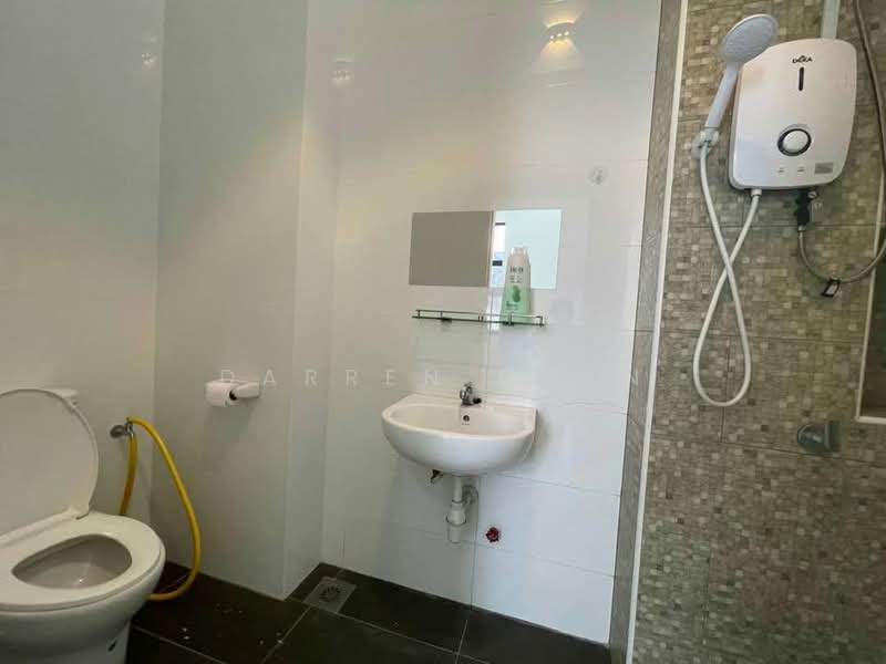 2-storey Terraced House for Sale in Bukit Indah (Iskandar Puteri (Nusajaya)) - Darren Chen - Bathroom - PropertyGuru.com.my
