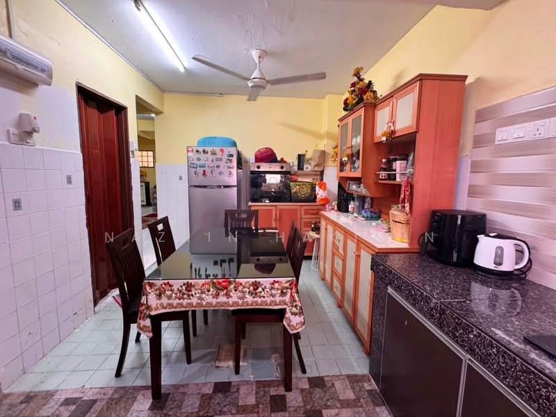Terraced House for Sale in Klang (Selangor) - Nazrin Hakimin - PropertyGuru.com.my