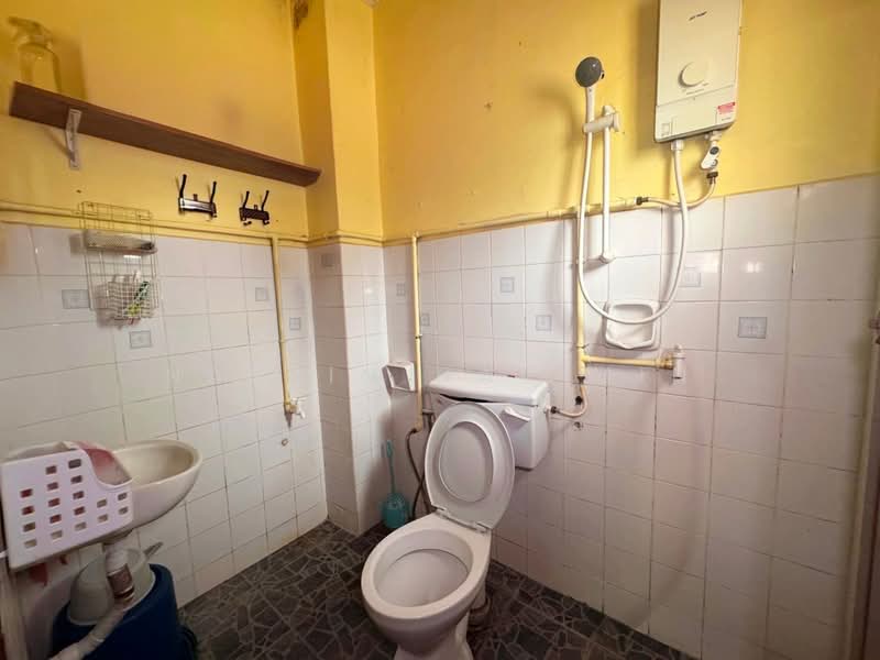 Terraced House for Sale in Klang (Selangor) - Nazrin Hakimin - PropertyGuru.com.my