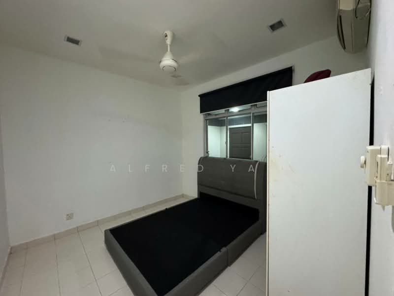 Rumah Teres 1.5 Tingkat untuk Disewa di Johor Bahru (Johor) - Alfred Yap - Bedroom - PropertyGuru.com.my