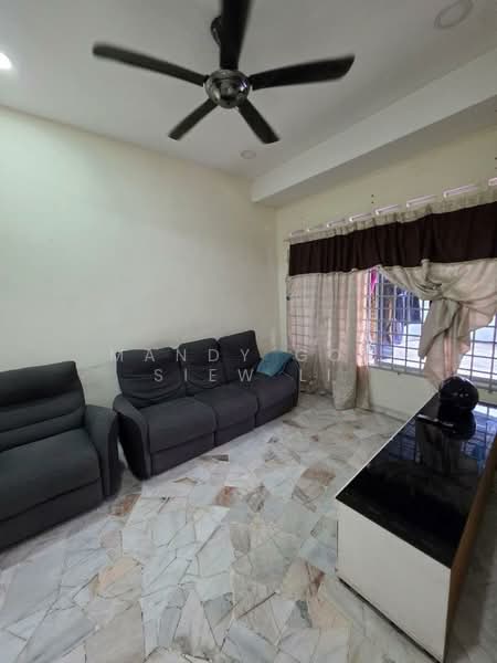 1.5-storey Terraced House for Sale in Skudai (Johor) - Mandy Goh Siew Li - Living Room - PropertyGuru.com.my