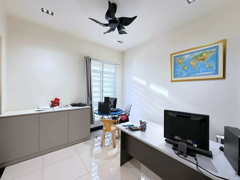 Cluster House for Sale in Setia Tropika (Johor Bahru) - Karl Lim - Study - PropertyGuru.com.my