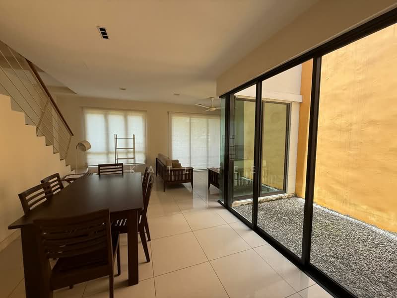 2-storey Terraced House for Sale in Leisure Farm (Gelang Patah) - Kate Tee - Living Room - PropertyGuru.com.my