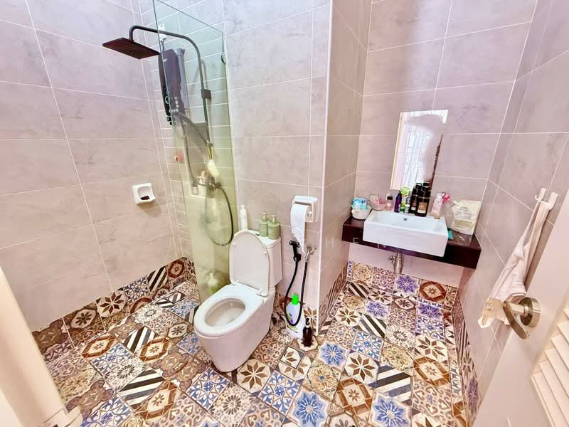 Terraced House for Sale in Johor Bahru (Johor) - Jong Chen - Bathroom - PropertyGuru.com.my