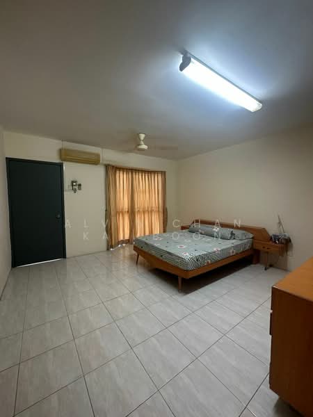 Rumah Teres 2 Tingkat untuk Disewa di Taman Merbok (Bukit Baru) - Alvin Chan Kai Boon - Bedroom - PropertyGuru.com.my