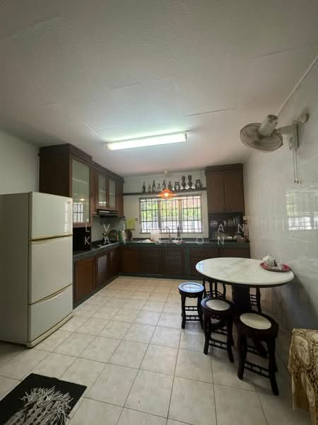 Rumah Teres 2 Tingkat untuk Disewa di Taman Merbok (Bukit Baru) - Alvin Chan Kai Boon - Kitchen - PropertyGuru.com.my