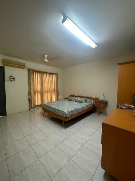 Rumah Teres 2 Tingkat untuk Disewa di Taman Merbok (Bukit Baru) - Alvin Chan Kai Boon - Bedroom - PropertyGuru.com.my