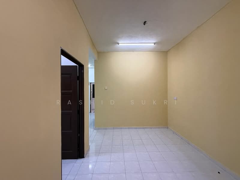 Flat for Rent at Taman Sri Gombak - Rashid Sukri - Interior - PropertyGuru.com.my