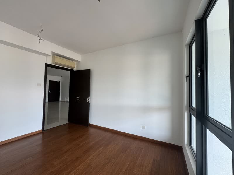 Pangsapuri untuk Dijual di Molek Pine 4 - Healer Lau - PropertyGuru.com.my