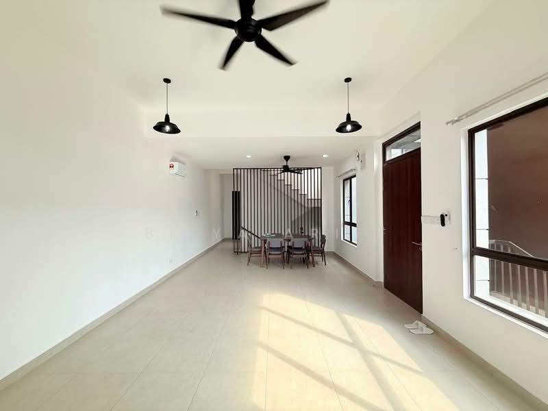 3-storey Terraced House for Rent in Cyberjaya (Selangor) - BILYA ARIFF - Living Room - PropertyGuru.com.my