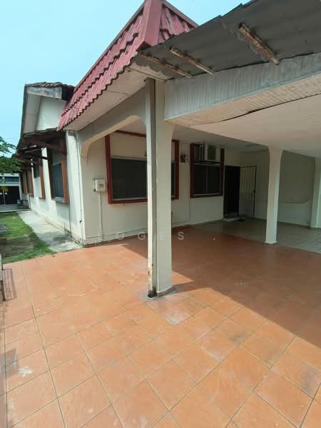 Rumah Teres 1 Tingkat untuk Dijual di Petaling Jaya (Selangor) - Loges . - Exterior - PropertyGuru.com.my