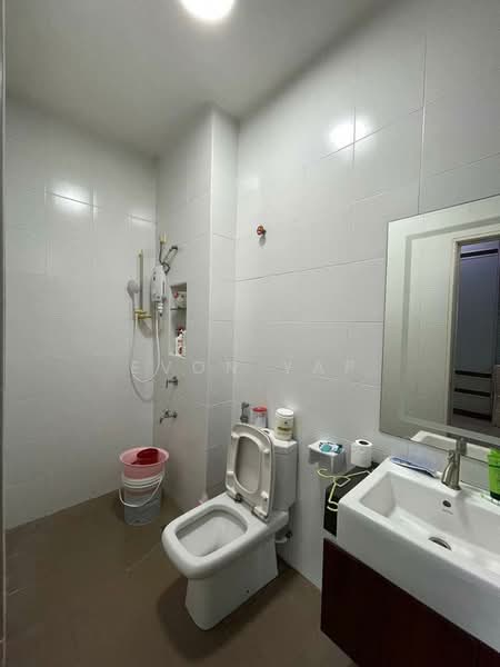 Cluster House for Sale in Taman Mount Austin (Tebrau) - Evon Yap - Bathroom - PropertyGuru.com.my