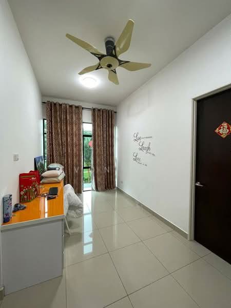 Cluster House for Sale in Taman Mount Austin (Tebrau) - Evon Yap - Study - PropertyGuru.com.my