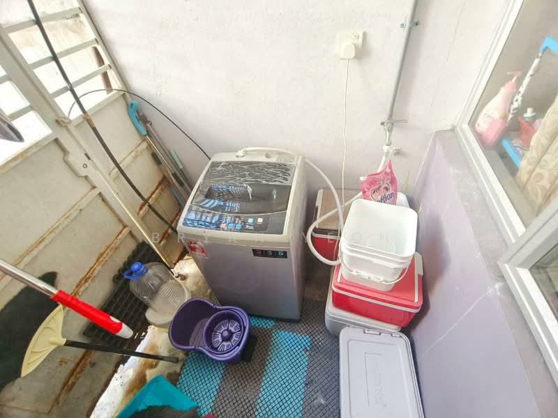 Rumah Kluster untuk Dijual di Alam Suria (Puncak Alam) - Bryan Yeoh - Balcony - PropertyGuru.com.my