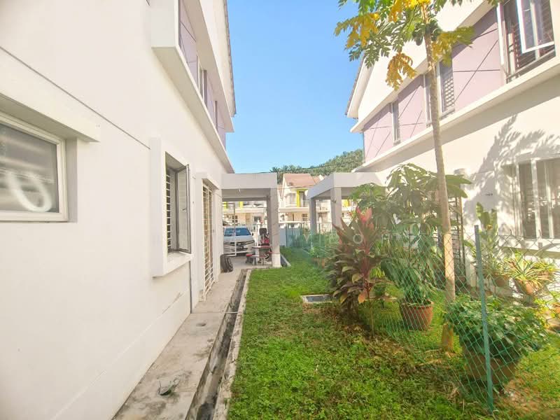 Rumah Kluster untuk Dijual di Alam Suria (Puncak Alam) - Bryan Yeoh - Exterior - PropertyGuru.com.my