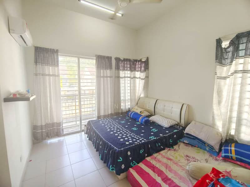 Rumah Kluster untuk Dijual di Alam Suria (Puncak Alam) - Bryan Yeoh - Bedroom - PropertyGuru.com.my