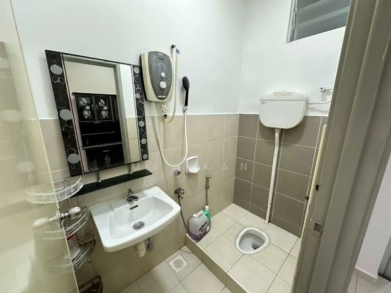 Rumah Teres 2 Tingkat untuk Disewa di Johor Bahru (Johor) - Max Kan - Bathroom - PropertyGuru.com.my