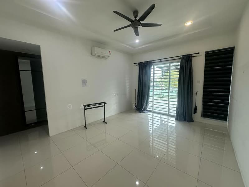 Rumah Teres 2 Tingkat untuk Dijual di New Pasir Puteh (Ipoh) - Qazin Khoo - Living Room - PropertyGuru.com.my
