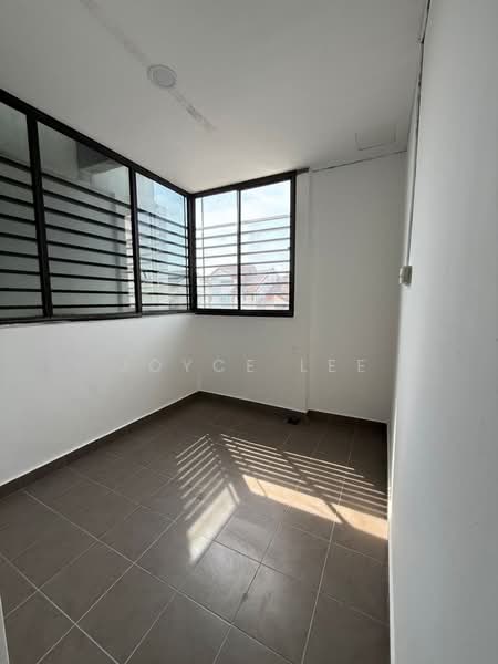 Rumah Bandar untuk Dijual di Taman Tasik Puchong (Puchong) - Joyce Lee - PropertyGuru.com.my