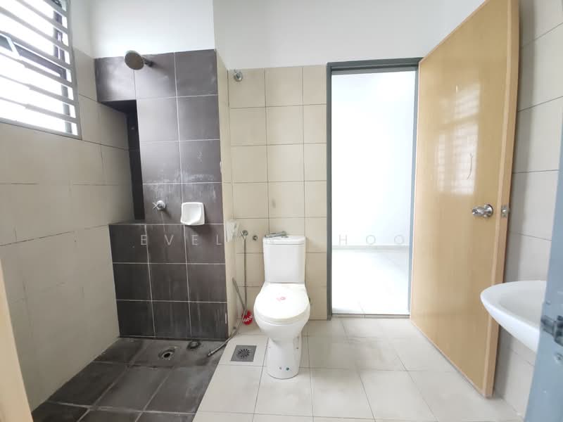 Rumah Teres 2 Tingkat untuk Dijual di Bandar Tasik Puteri (Rawang) - Evelyn Khoo - Bathroom - PropertyGuru.com.my