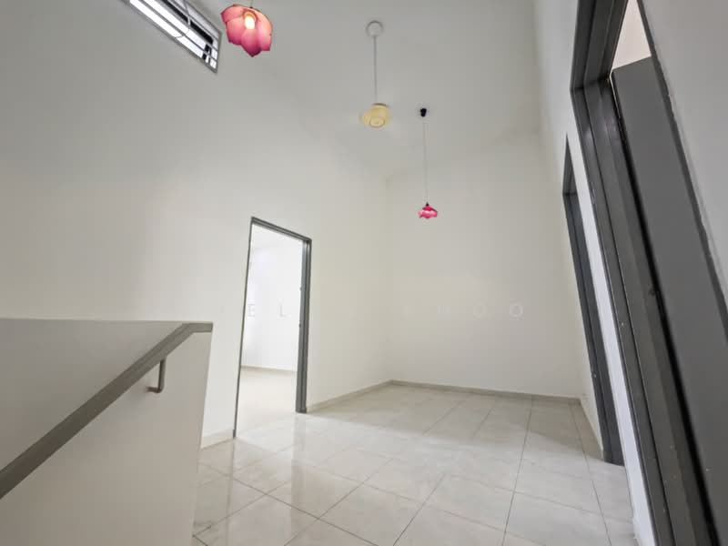 Rumah Teres 2 Tingkat untuk Dijual di Bandar Tasik Puteri (Rawang) - Evelyn Khoo - Hallway - PropertyGuru.com.my