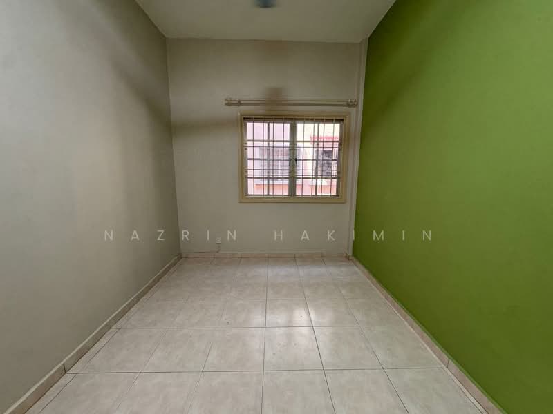 Pangsapuri untuk Dijual di Pangsapuri Lili - Nazrin Hakimin - PropertyGuru.com.my