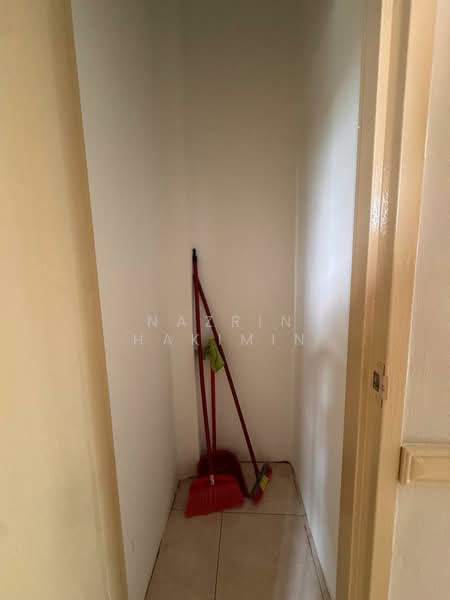 Pangsapuri untuk Dijual di Pangsapuri Lili - Nazrin Hakimin - PropertyGuru.com.my