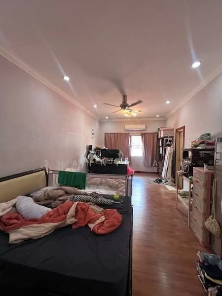 Rumah Berkembar untuk Dijual di Taman Taming Indah (Bandar Sungai Long) - Shanny Tan - Bedroom - PropertyGuru.com.my