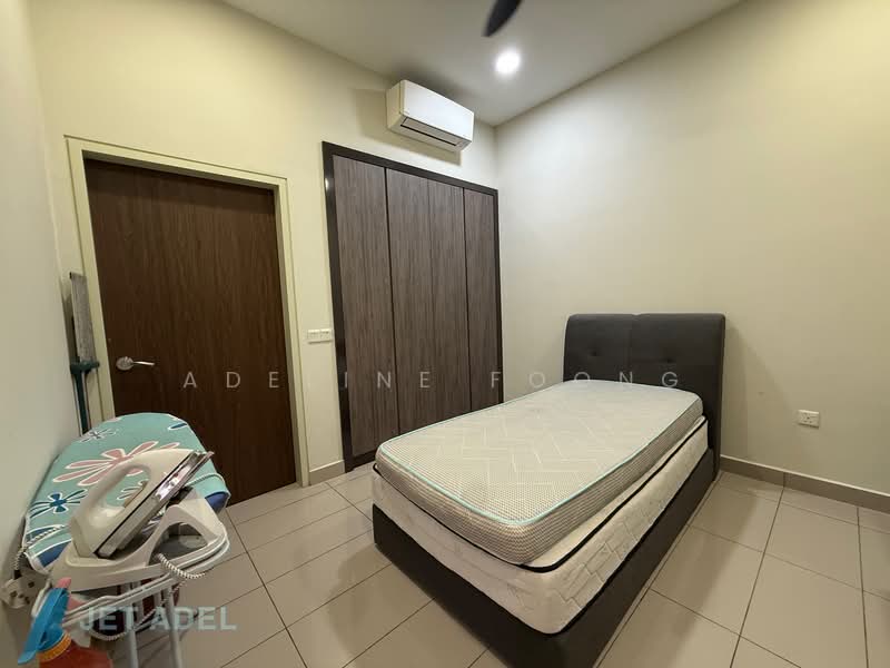 Rumah Teres 2 Tingkat untuk Dijual di Bukit Raja (Selangor) - Adeline Foong - PropertyGuru.com.my